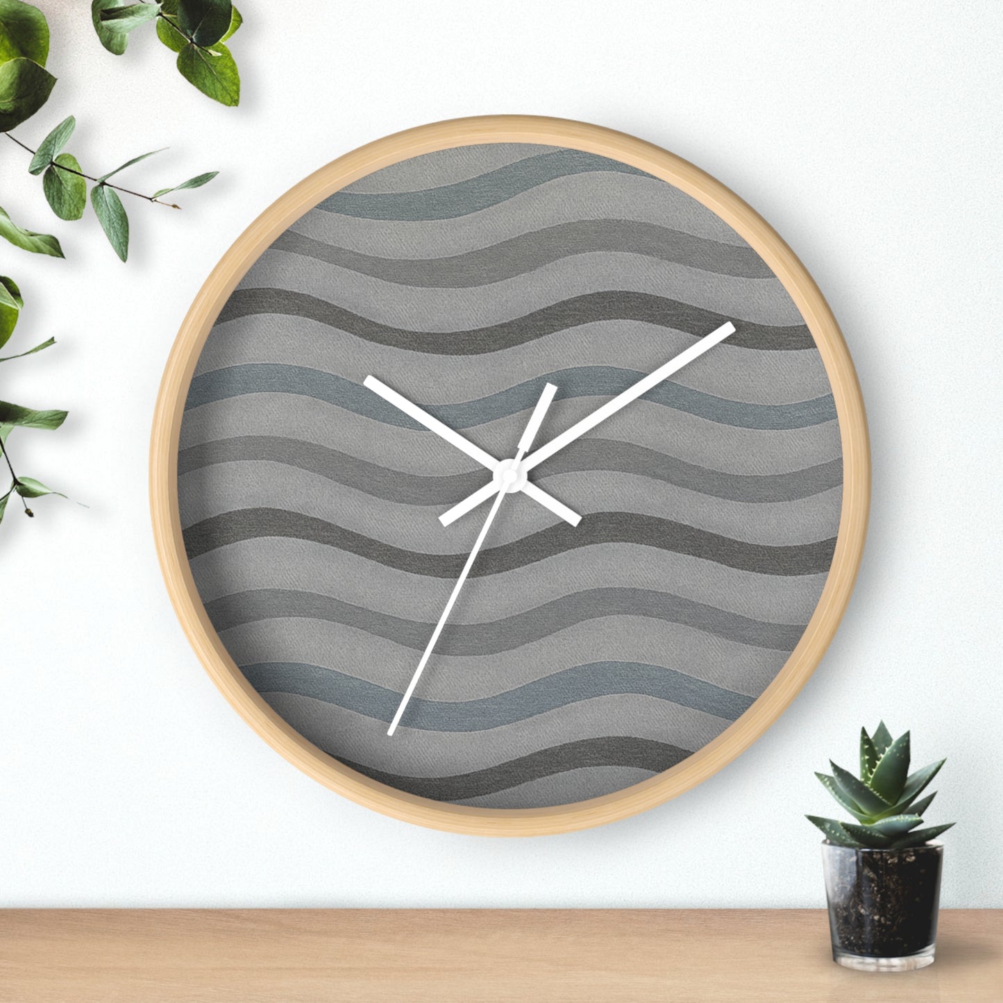 Wavy Stride Wall Clock - Onyx Wave