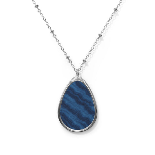 Wavy Stride Oval Necklace – Deep Indigo
